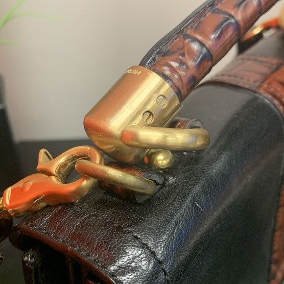 NWT Brahmin Vintage Olivia Rose Black Lady Tuscan & EUC coordinated wallet - Picture 8 of 14